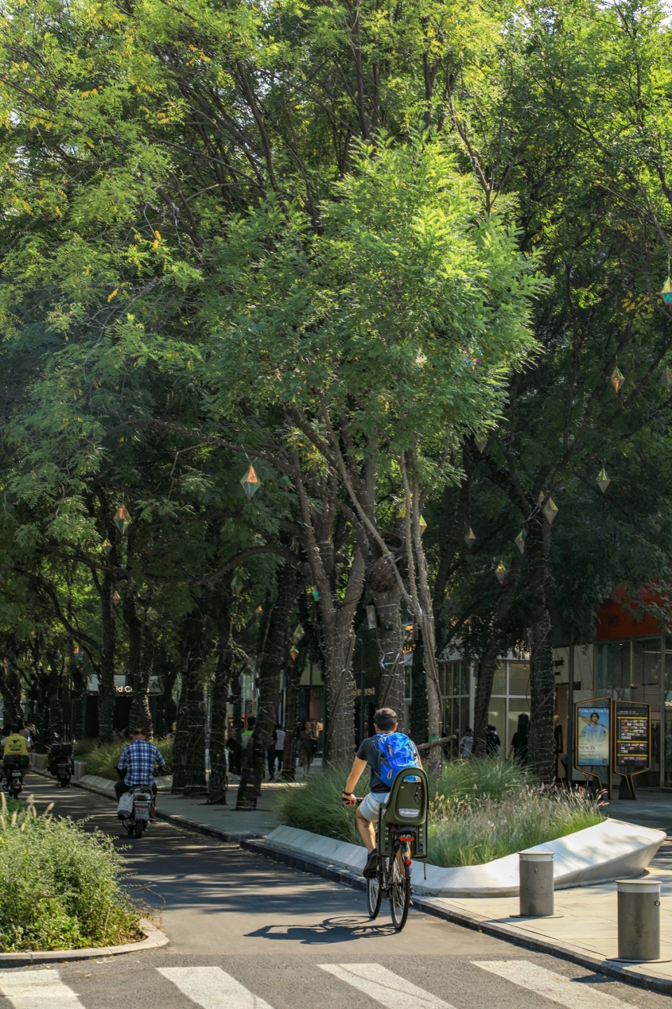 Picturesque Landscape Comprehensive Environmental Renewal Design of Sanlitun Road in Beijing by DIMU Design CAFA A Urban Art Innovation C...