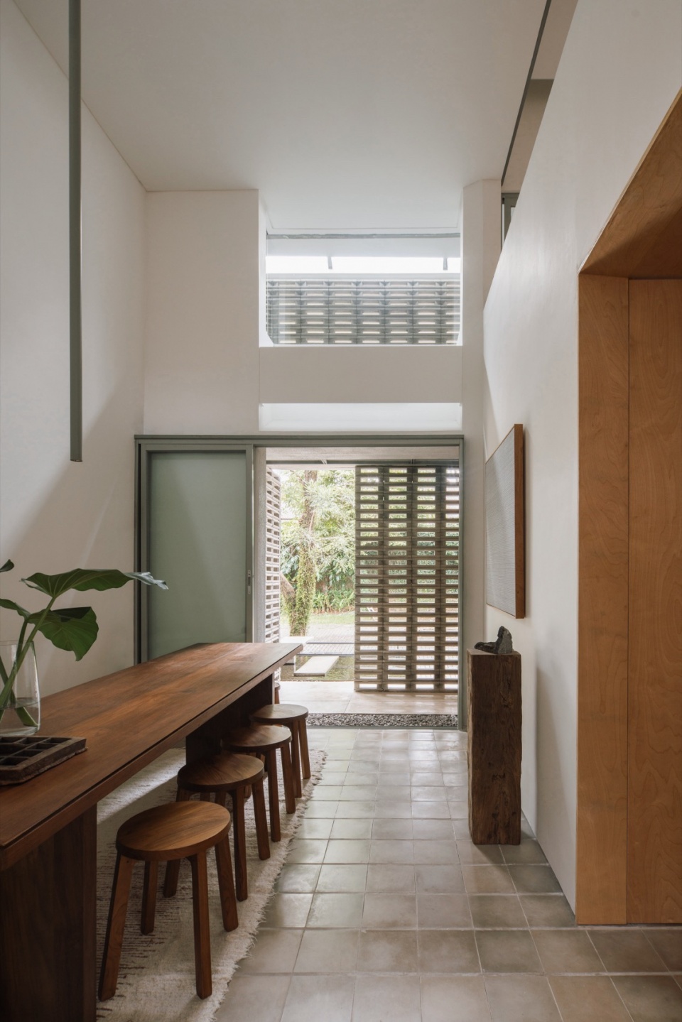 dhanie sal office by dhanie sal