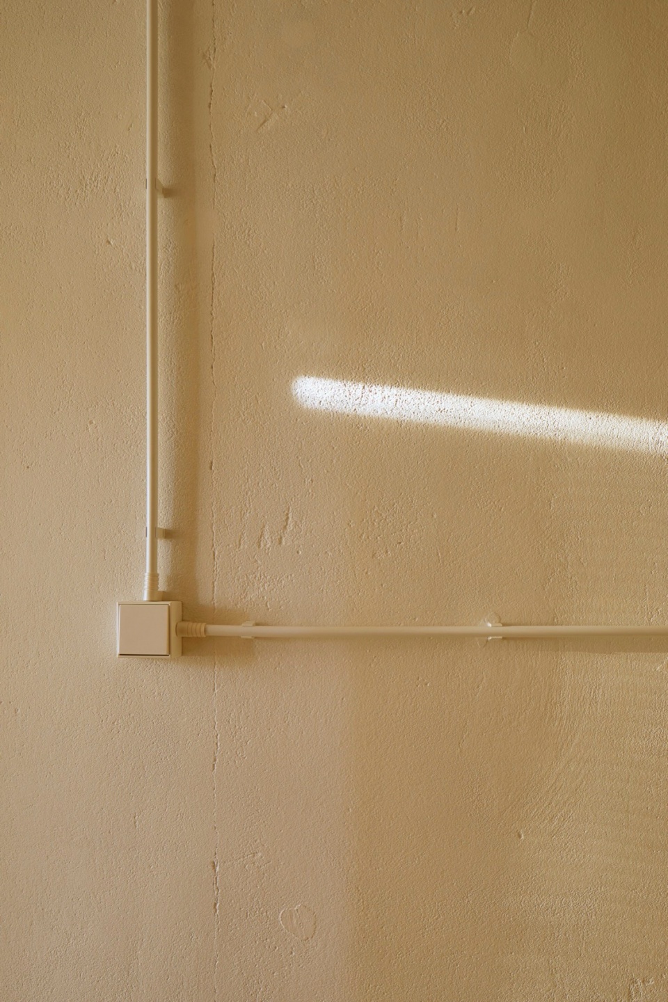 Architects Apartment by RDTH architekti