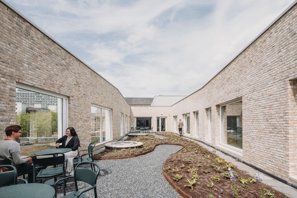 University Centre for Psychiatry UMCG Groningen by Atelier PRO Vakwerk Architecten