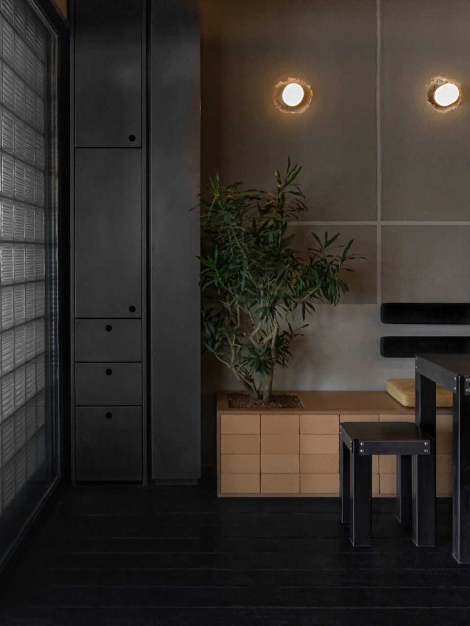 ayi pub by barn arch