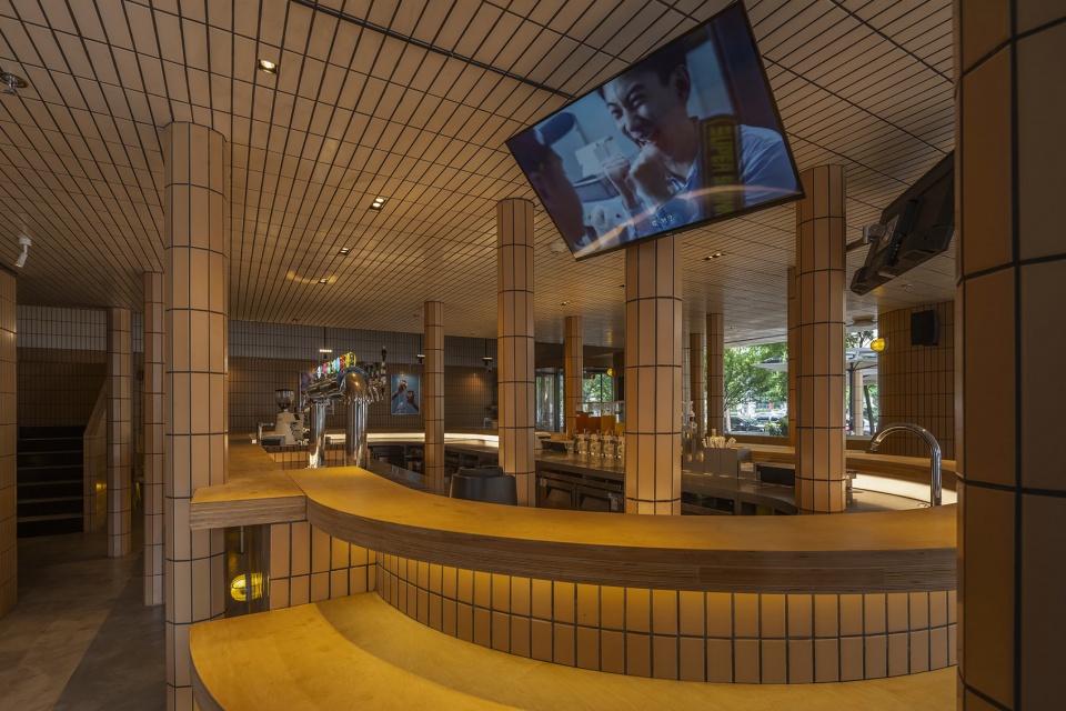 shyno bistro cafe by spacestation