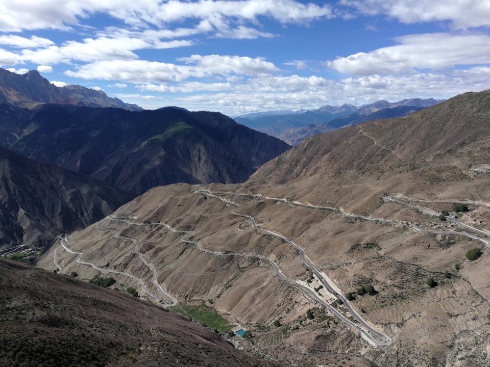 Nujiang River 72 Turns Canyon Scenic Area