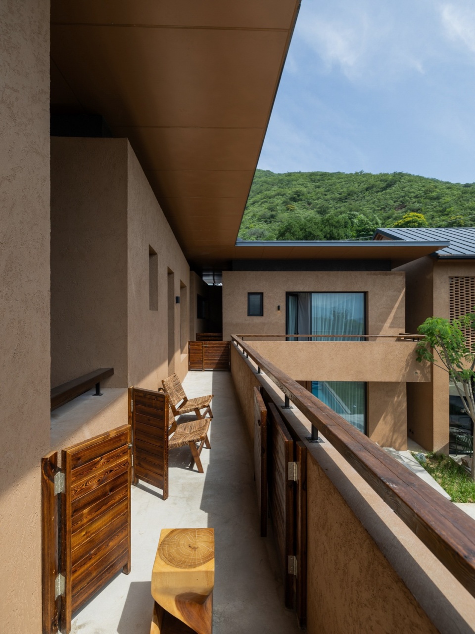 Rareyard Liushigang Homestay