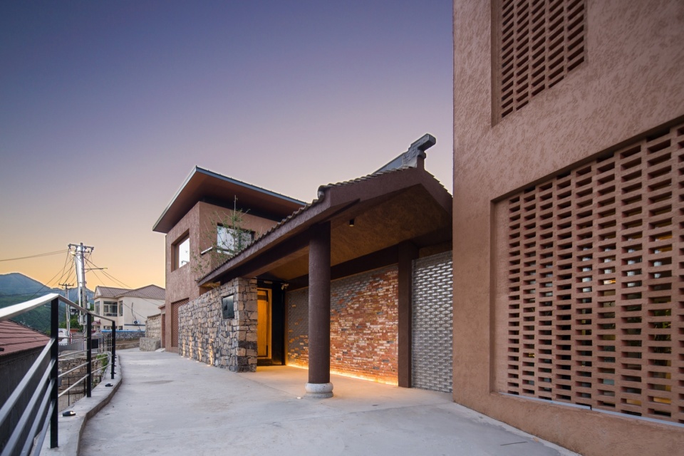 Rareyard Liushigang Homestay