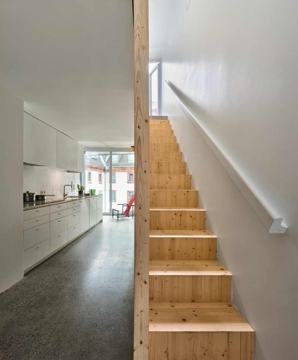 Mixed use building in Strasbourg Dominique Coulon Associes