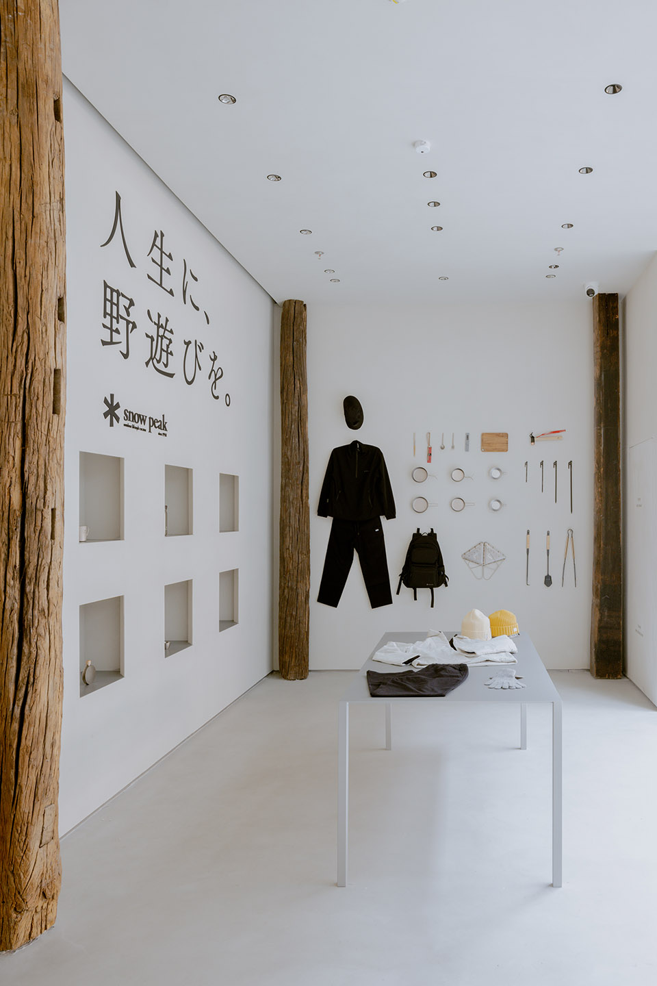 snow peak taikoo li store by kooo architects