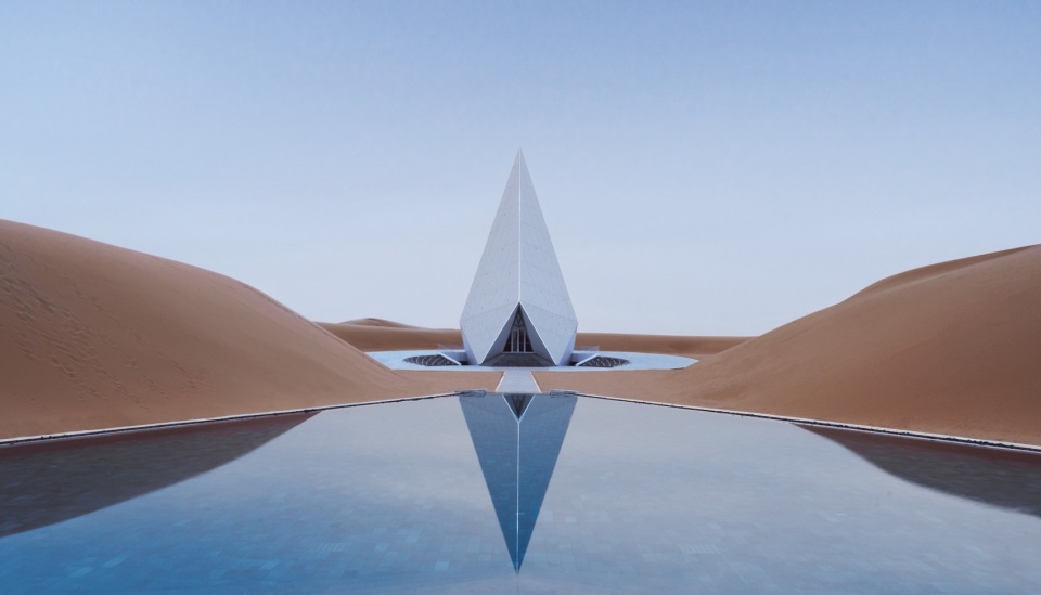 ZhongWei Desert Diamond Hotel by SHUISHI Micron Architects