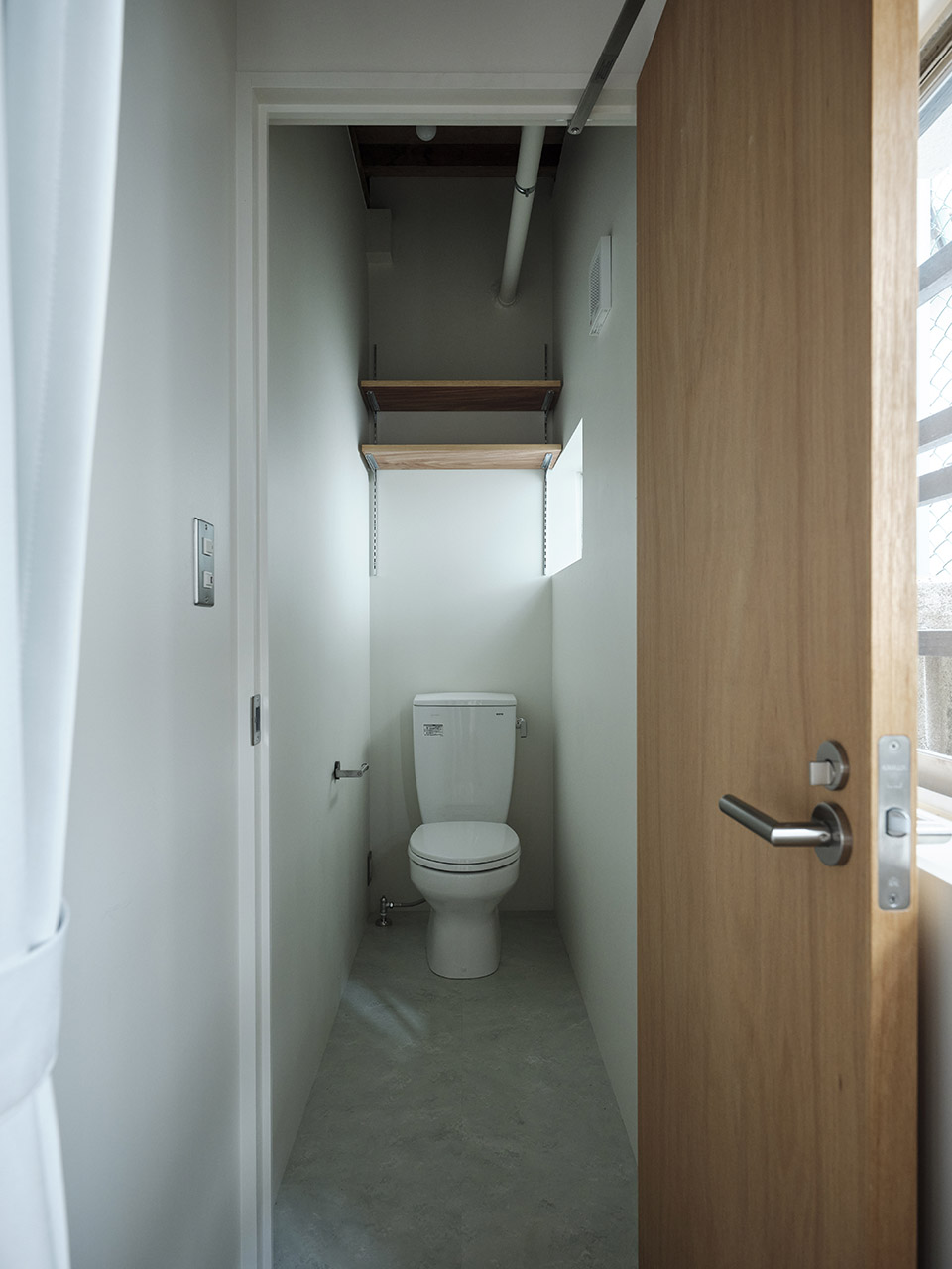 commercial space in minato by roovice