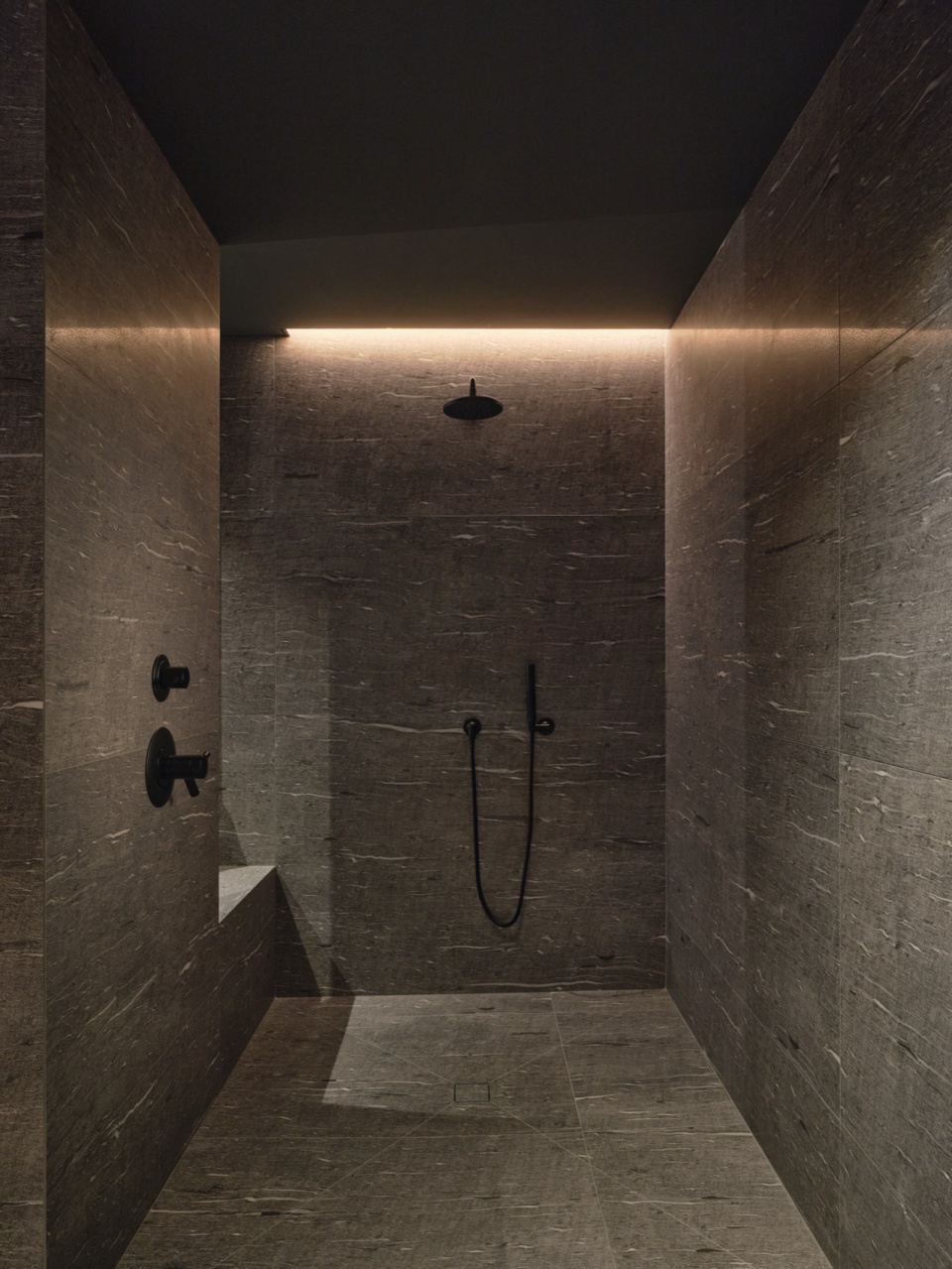 full 880 19 89702 sc v2com suite 201 by mu architecture