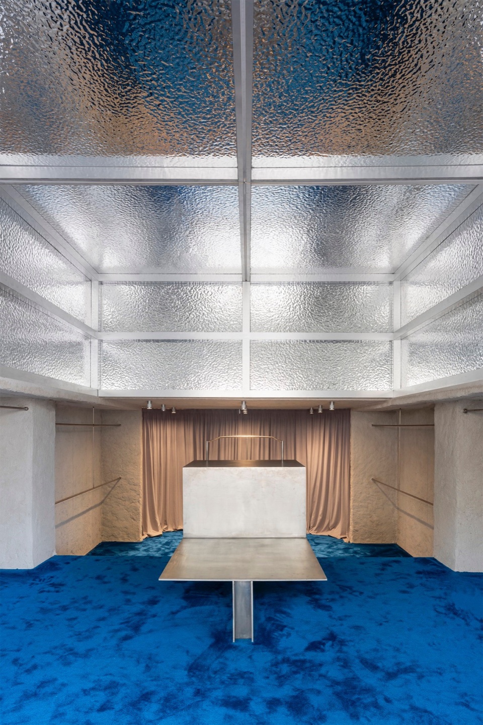 THEPOLONIO 01 the polonio flagship store by raul sanchez
