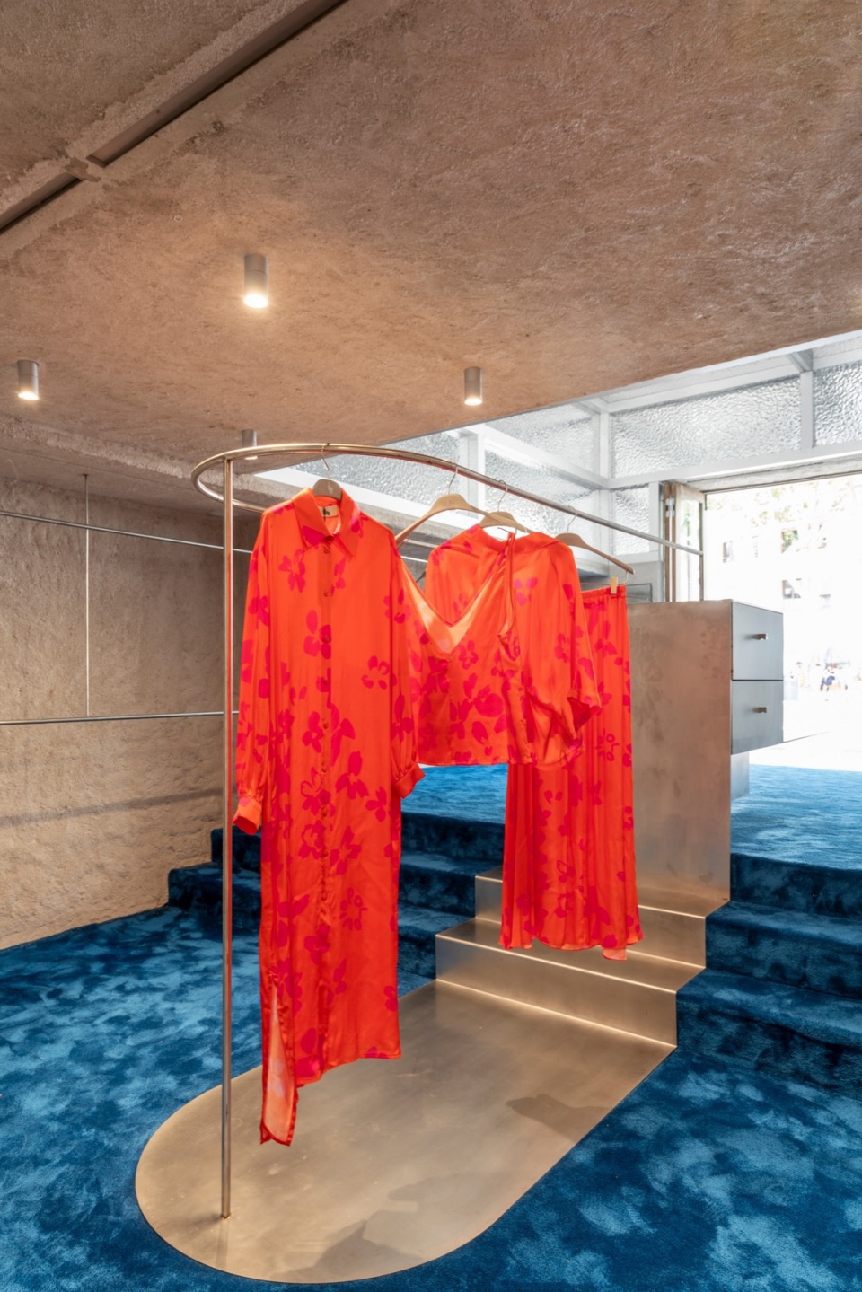 THEPOLONIO 022 the polonio flagship store by raul sanchez