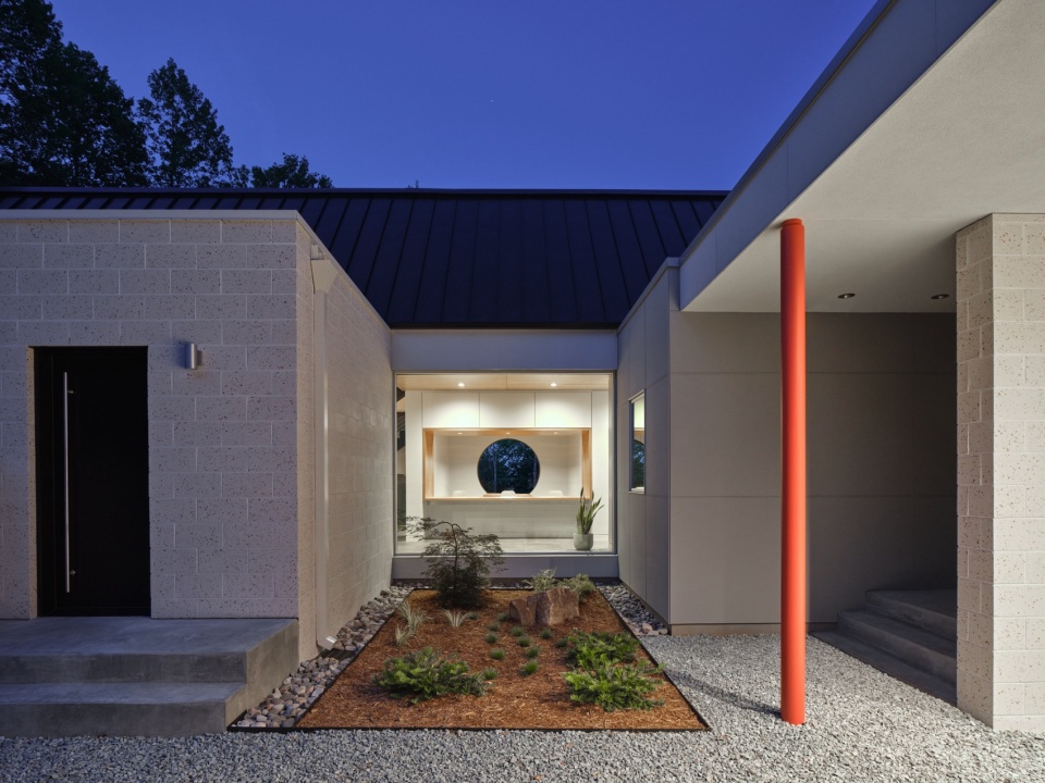 The Dogtrot House by Studio Becker Xu