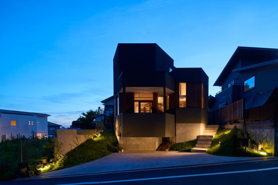 Hokusetsu Polygon House