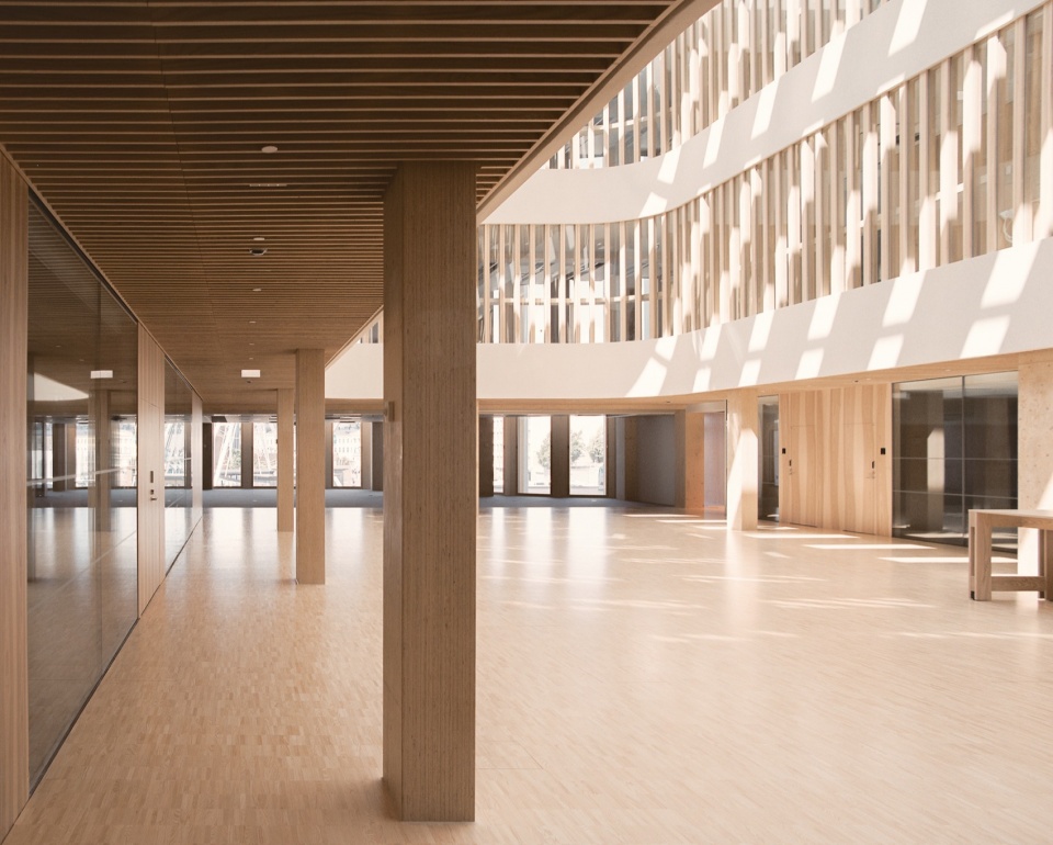 katajanokan laituri by anttinen oiva architects