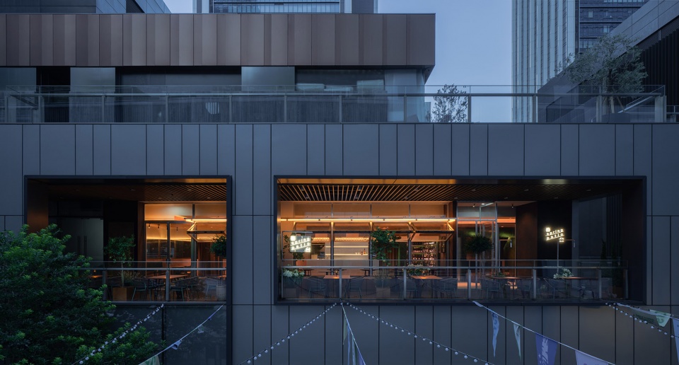 spring patio bistro by studio 10