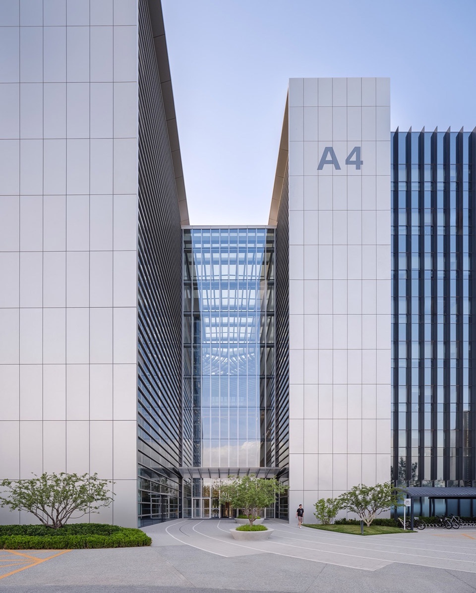 Alibaba Beijing Chaoyang Science Technology Park by NBBJ BIAD