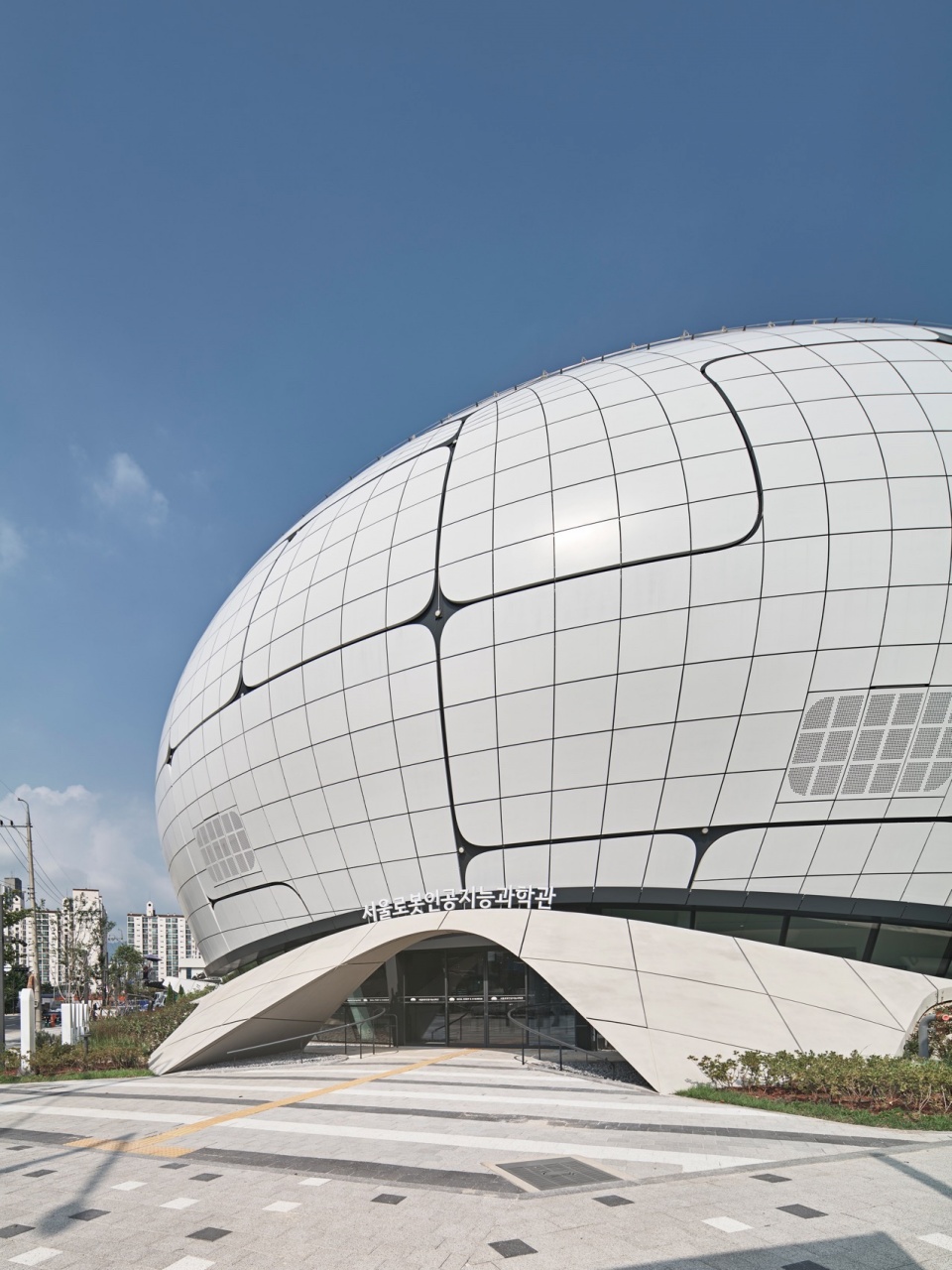 Seoul Robot AI Museum by Melike Altinisik Architects