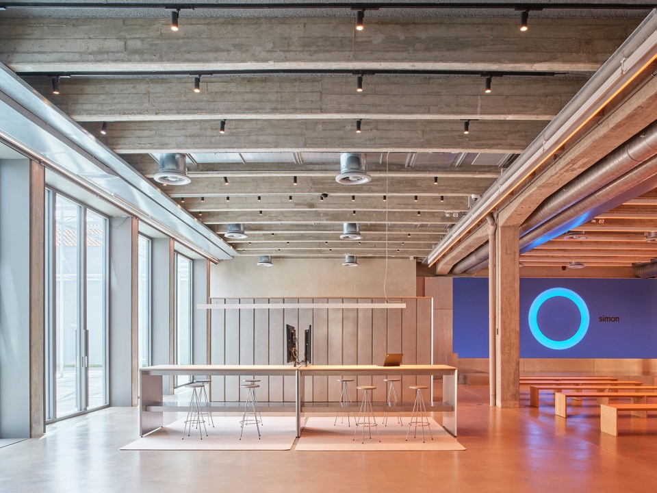 Simon s Old Factory to SWITCH