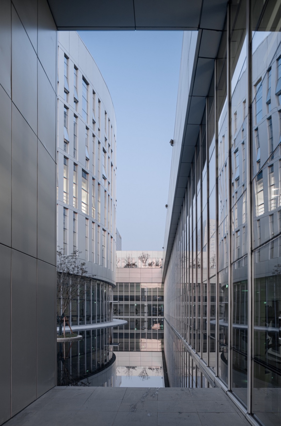 Suzhou SND “Taihu Cloud Valley” Digital Industrial Park