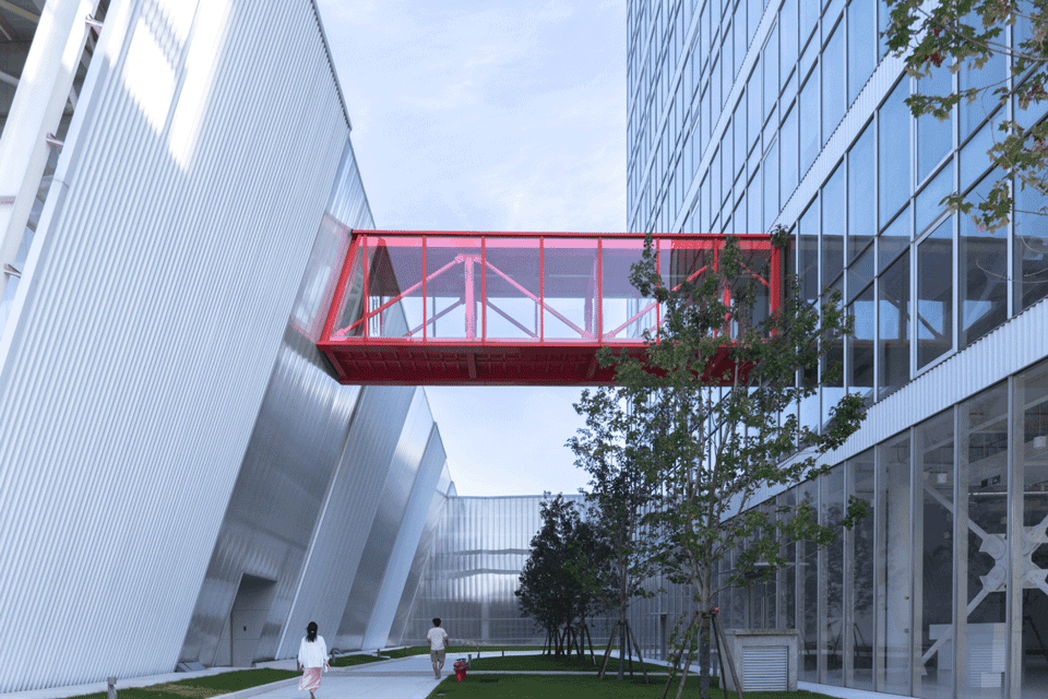 Tederic International Center by milanesi gif