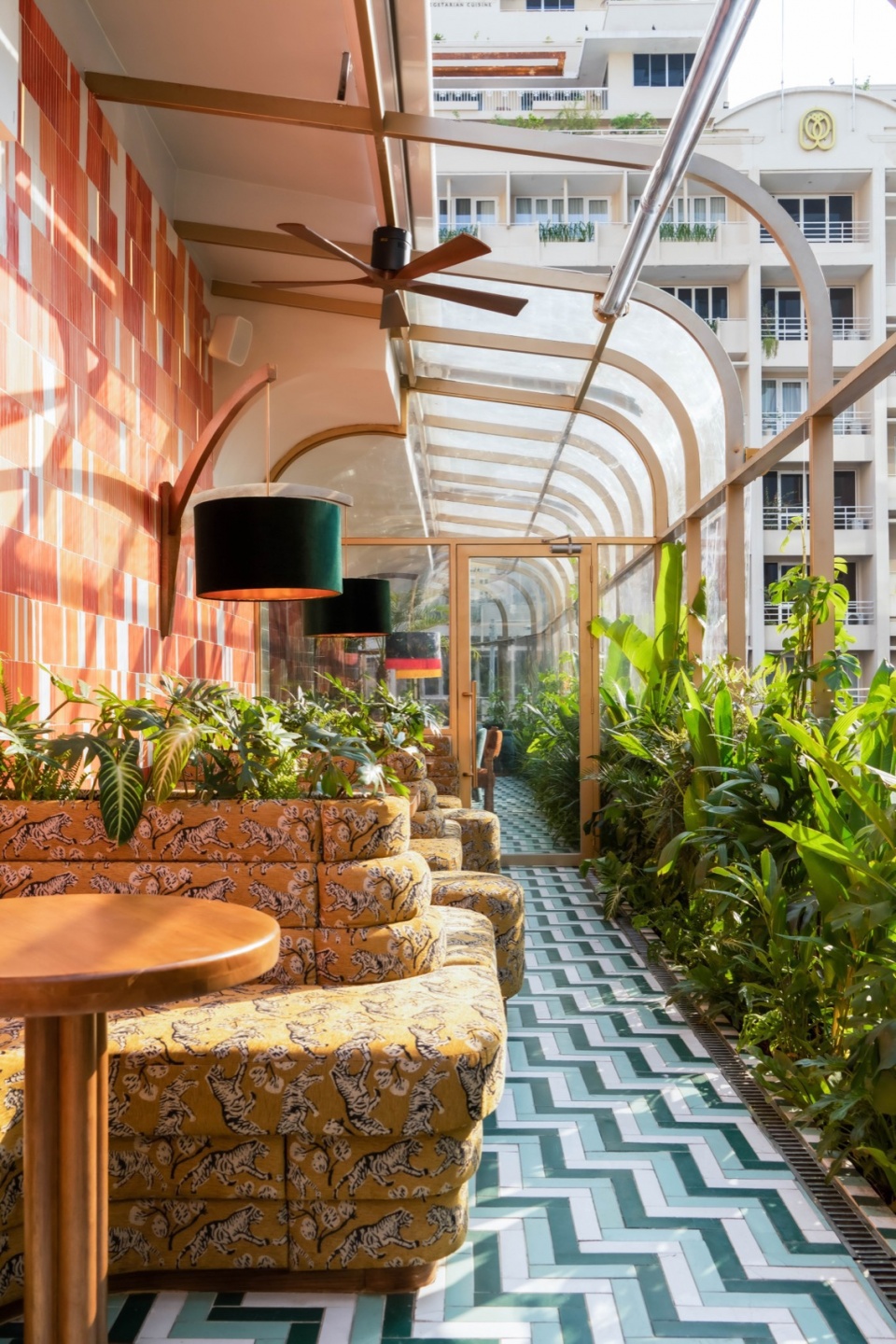 Yunka Restaurant Club StudioDuo Architecture Interior