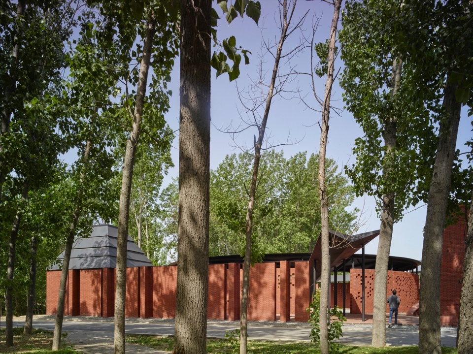 Yunzhai Community Center China by SUP Atelier of THAD