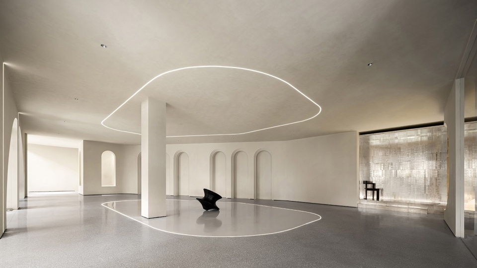 toutou office space by young design