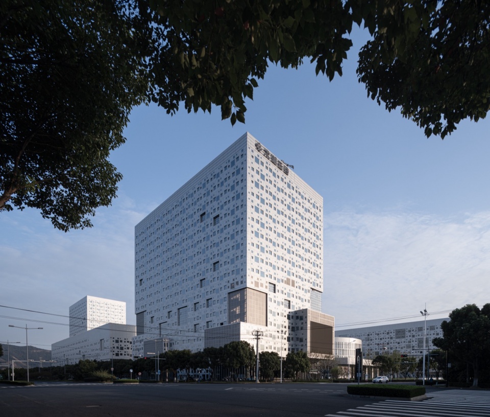 Suzhou SND “Taihu Cloud Valley” Digital Industrial Park