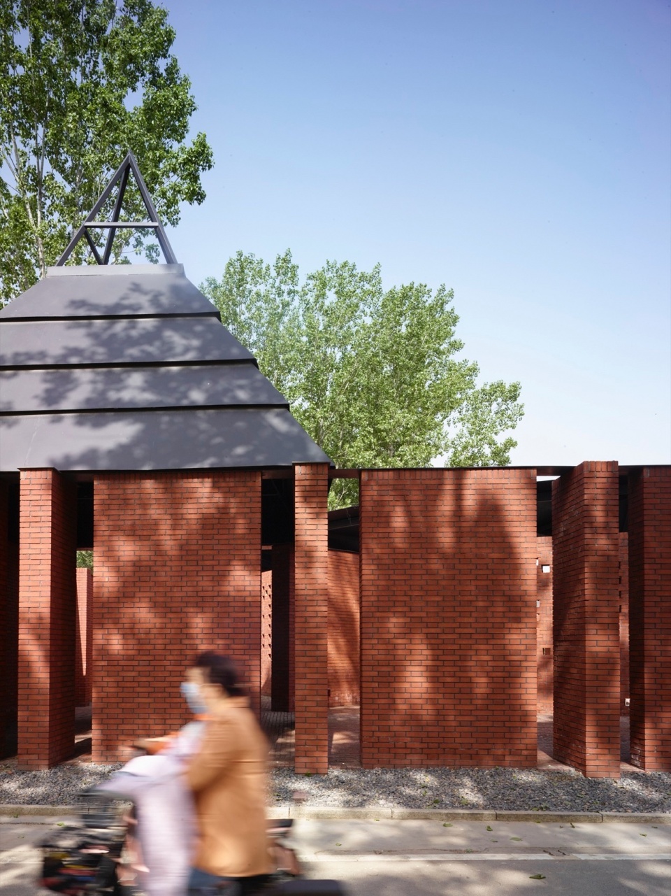 Yunzhai Community Center China by SUP Atelier of THAD