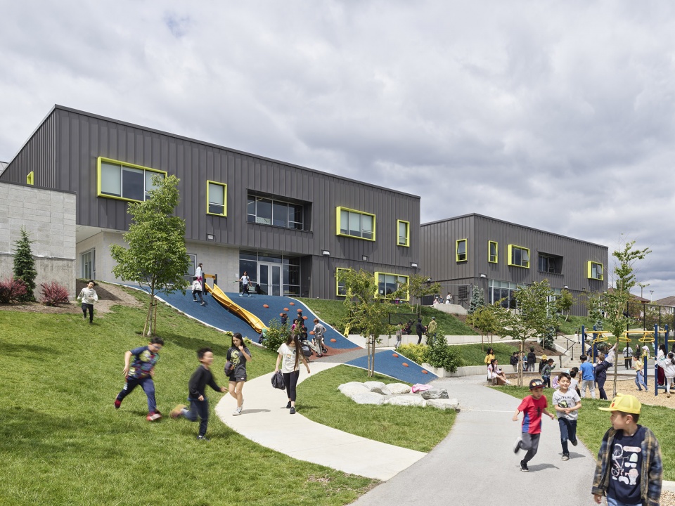 wək̓ʷan̓əs tə syaqʷəm elementary school by hcma architecture design