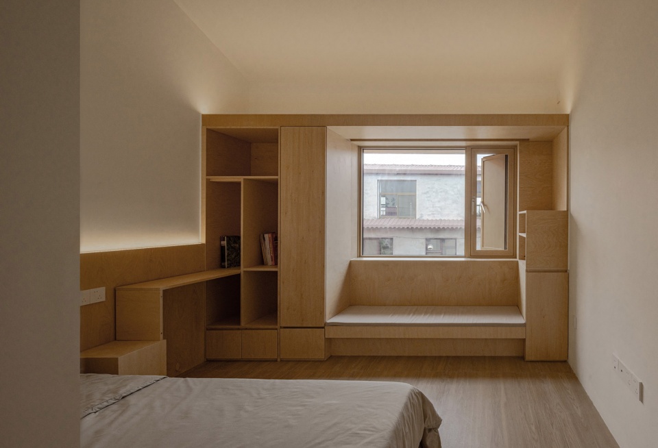 warm studio home by ao silent studio