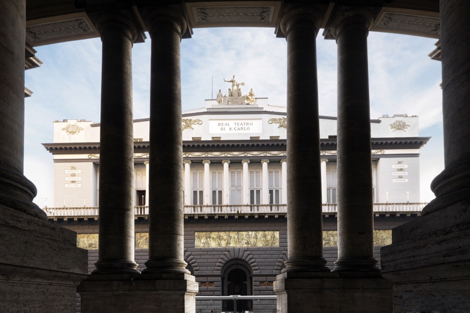 Simon Boccanegra on stage at the Teatro di San Carlo by Alcantara Kengo Kuma