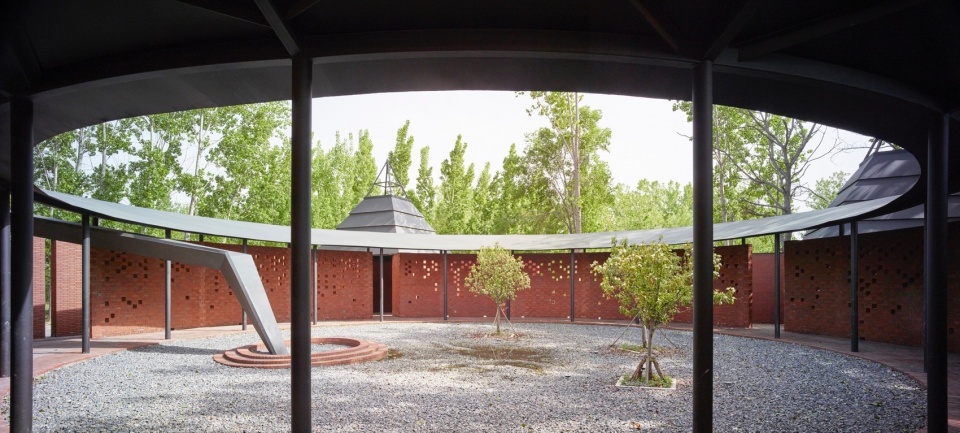 Yunzhai Community Center China by SUP Atelier of THAD