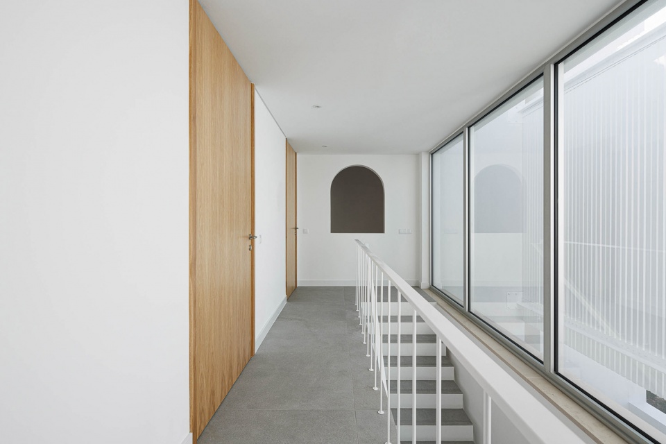 villa fortaleza by vieira de moura architects