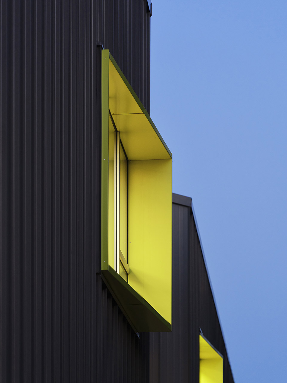 wək̓ʷan̓əs tə syaqʷəm elementary school by hcma architecture design