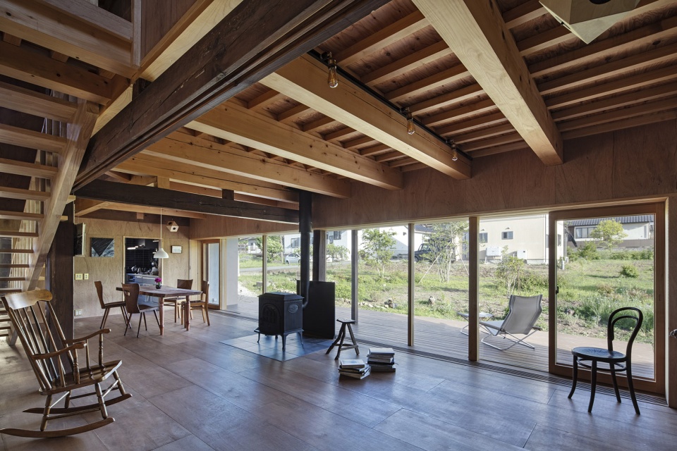 a 101 years house by 1110 office of architecture