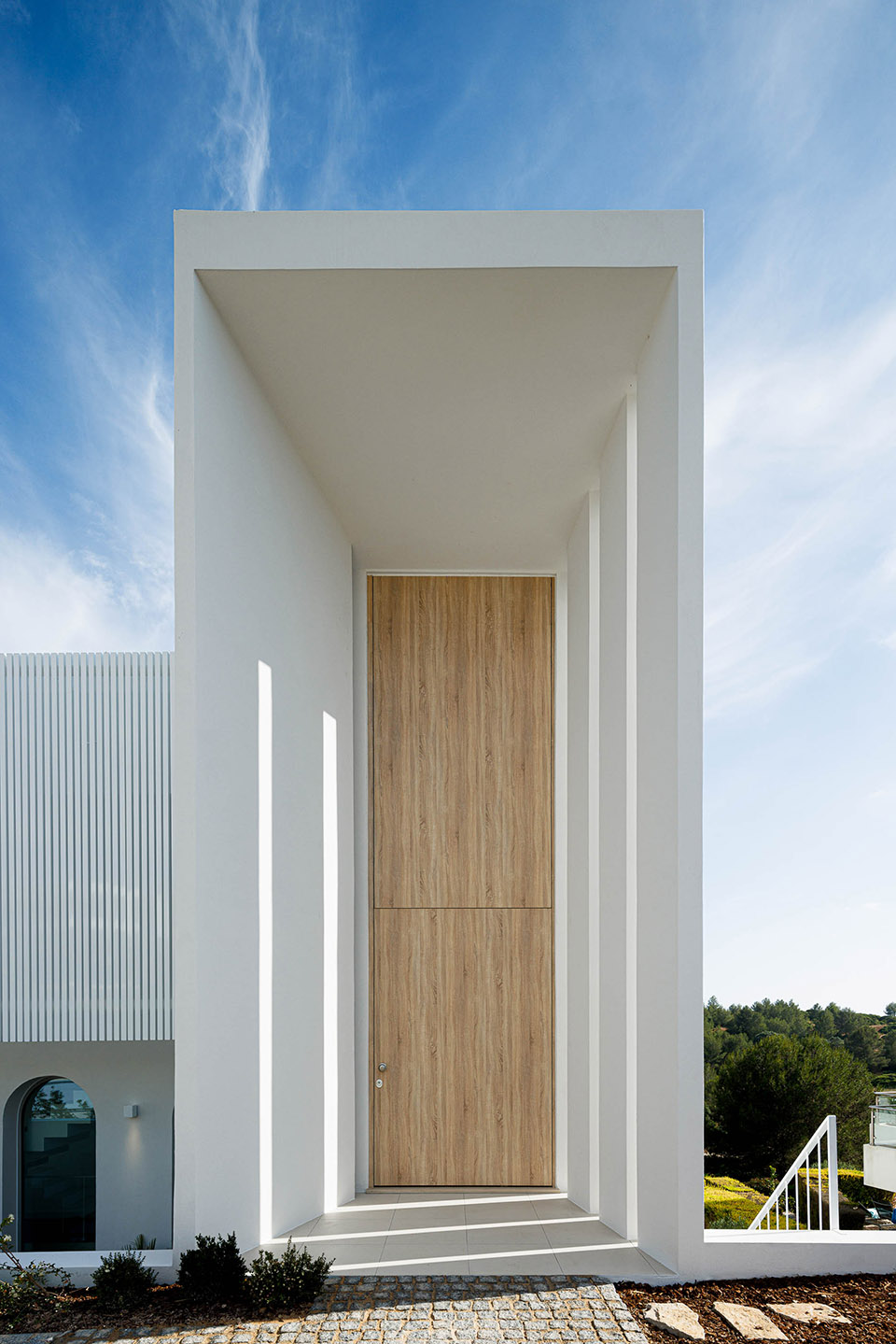villa fortaleza by vieira de moura architects