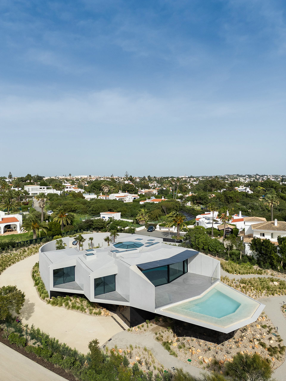 sky base one by bespoke architects
