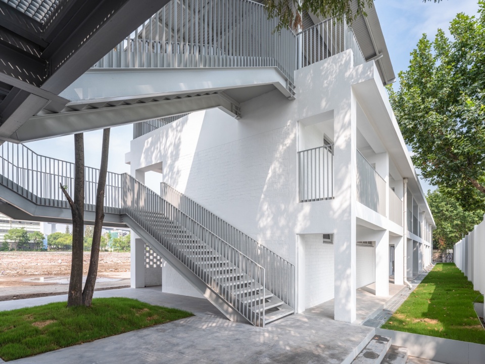 Temporary Office Building on Guangde Road for Civil Service Dock Land Base