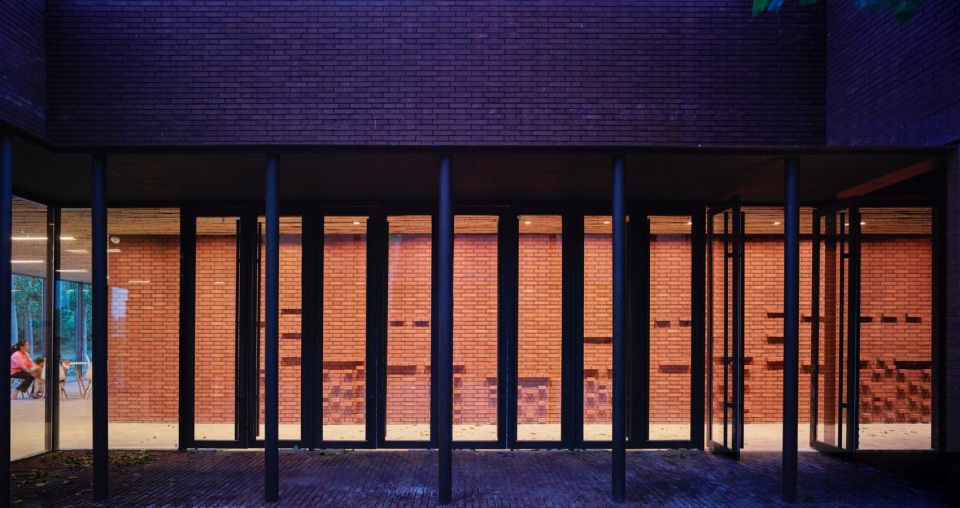 Yunzhai Community Center China by SUP Atelier of THAD