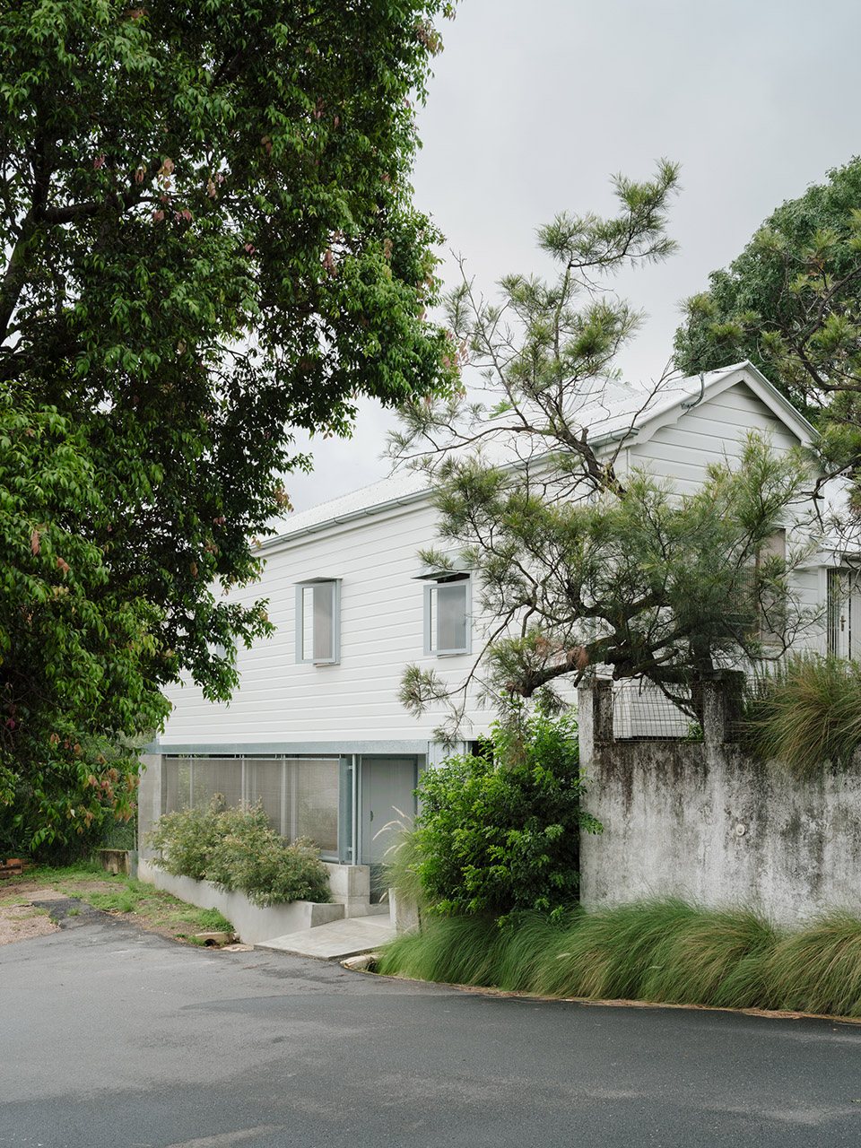 red hill house studio by zuzananicholas