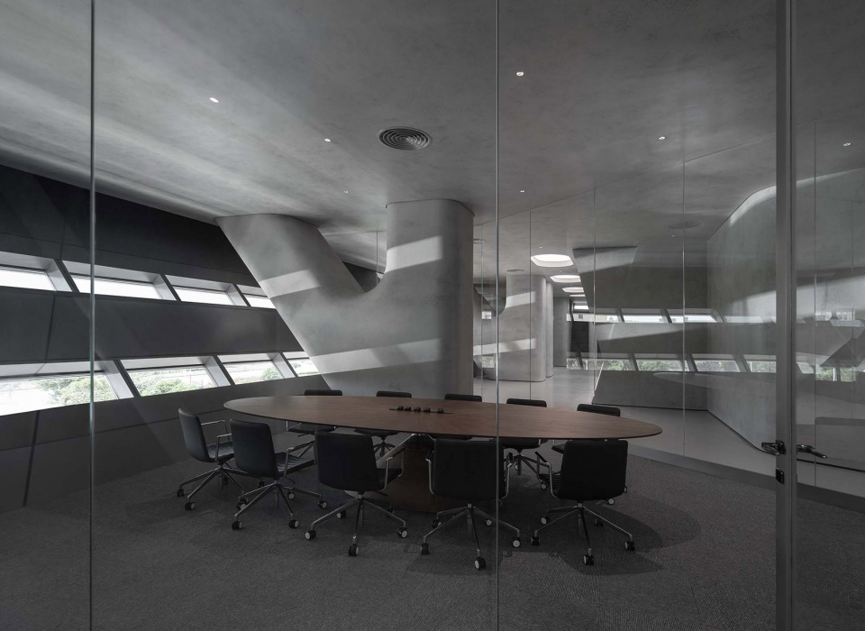 higolds interstellar headquarters by pininfarina architecture