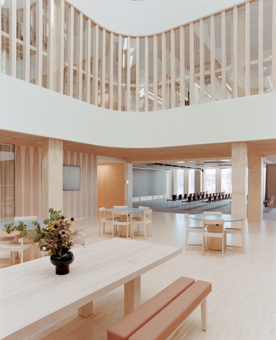 katajanokan laituri by anttinen oiva architects
