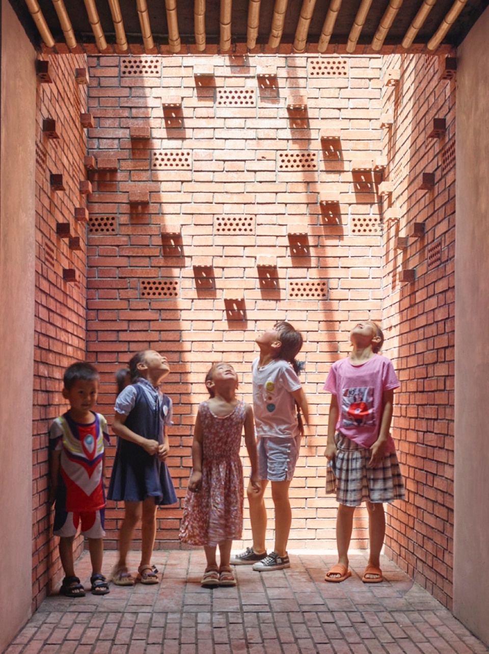 Yunzhai Community Center China by SUP Atelier of THAD