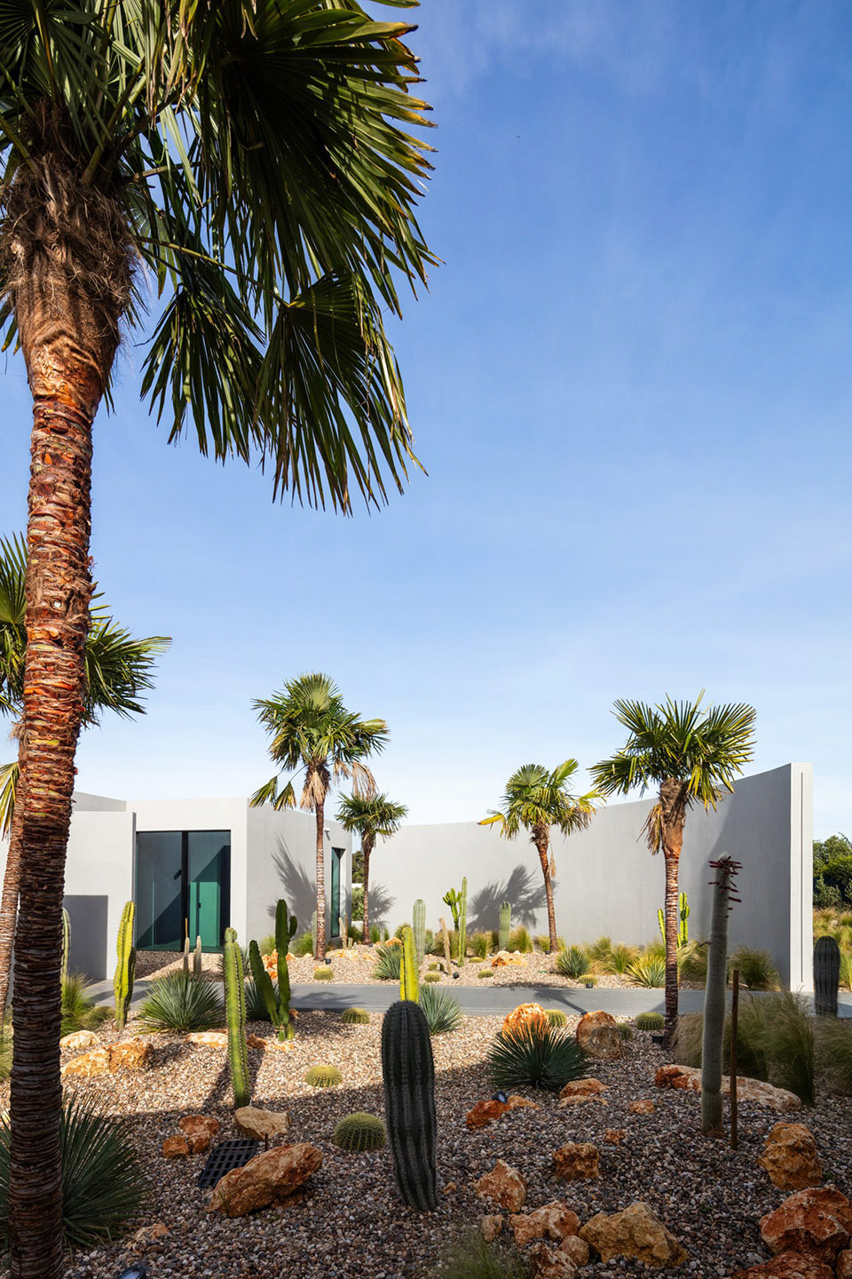 sky base one by bespoke architects