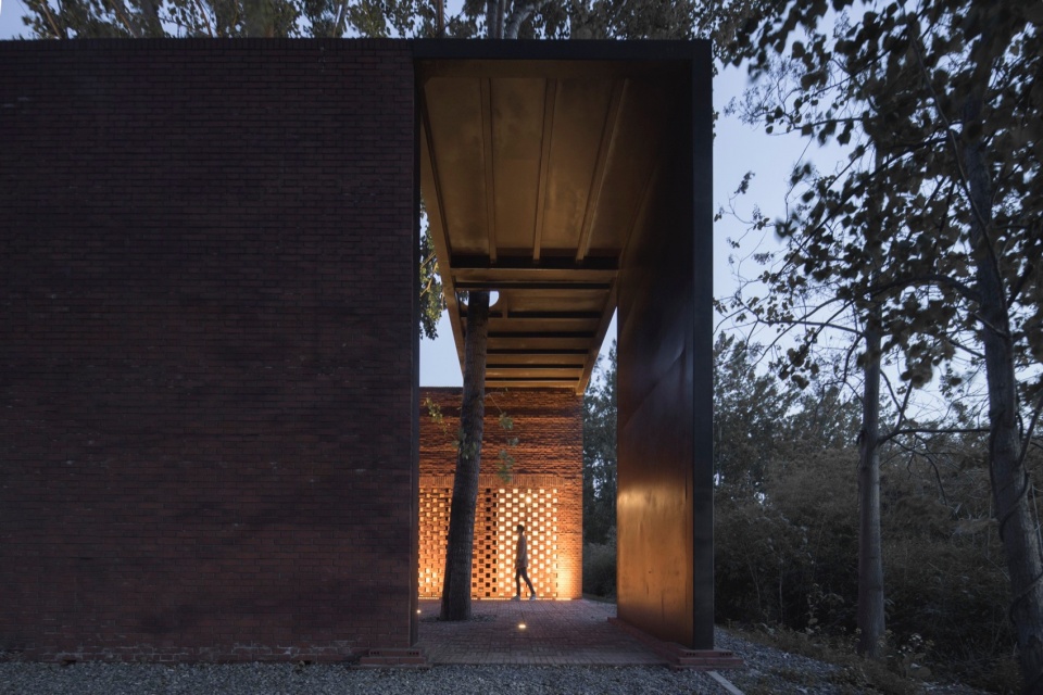 Yunzhai Community Center China by SUP Atelier of THAD