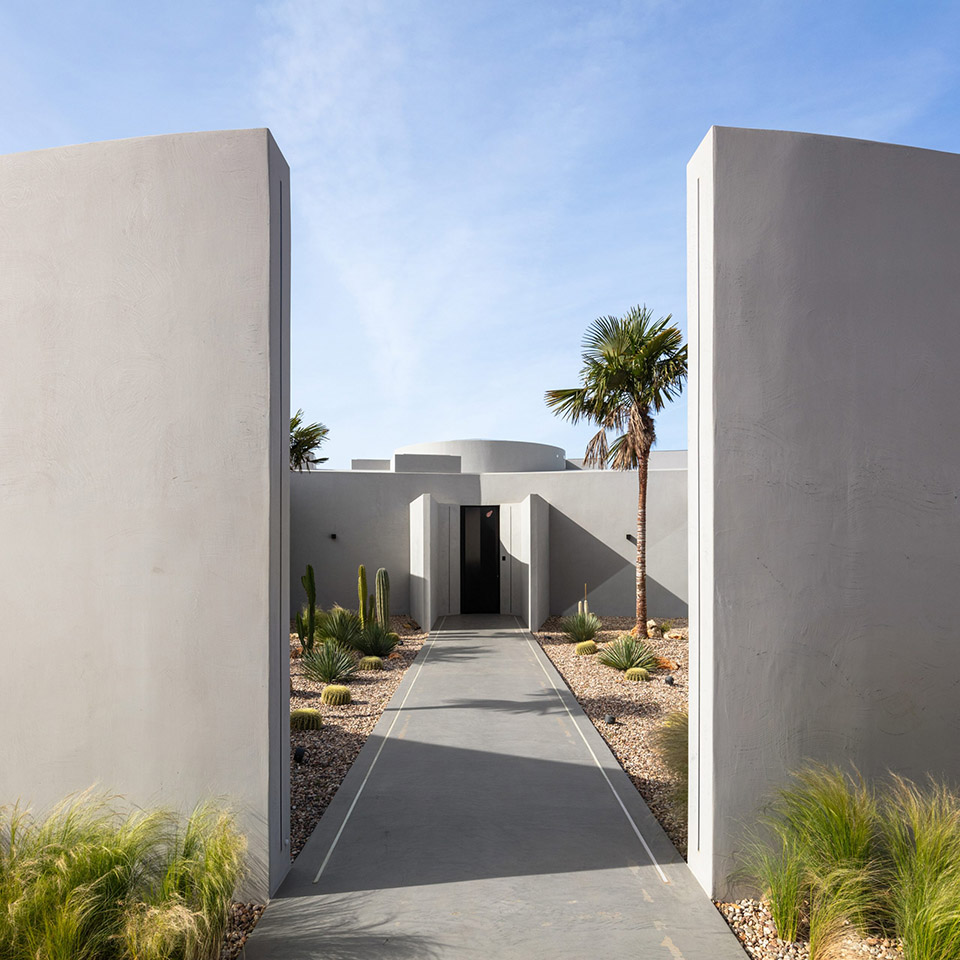 sky base one by bespoke architects