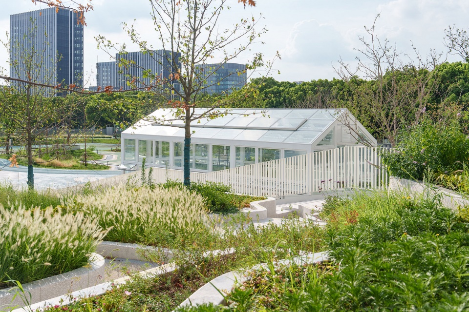 jiading new city of shanghai experimental school by da