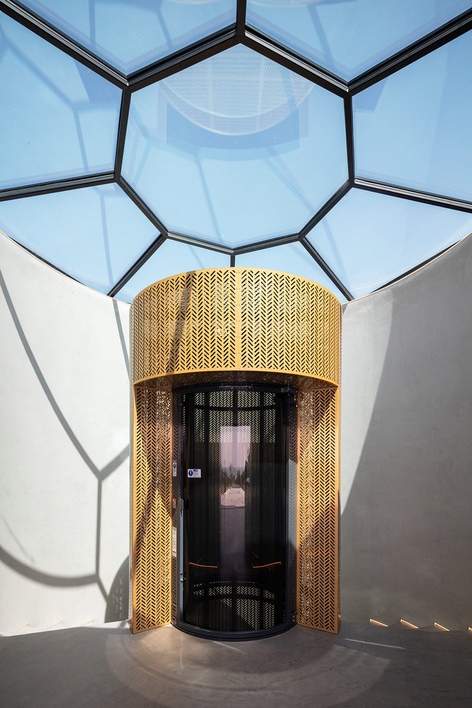 sky base one by bespoke architects